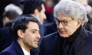 Stéphane Séjourné et Thierry Breton, le 5 janvier 2024, à Paris