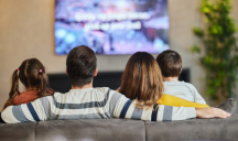 En 2023, les Français ont regardé la télévision 3h19 par jour en moyenne, selon Médiamétrie.
